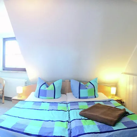 Apartamento Spacious In With Garden *